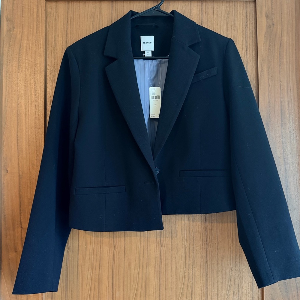 Maeve Black Cropped Tailored Blazer